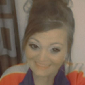 Meet your Posher, Leeann